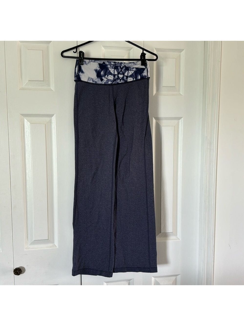Lululemon Wide Leg Wunder Under Size 4๐ฅฐ๐ฅฐ